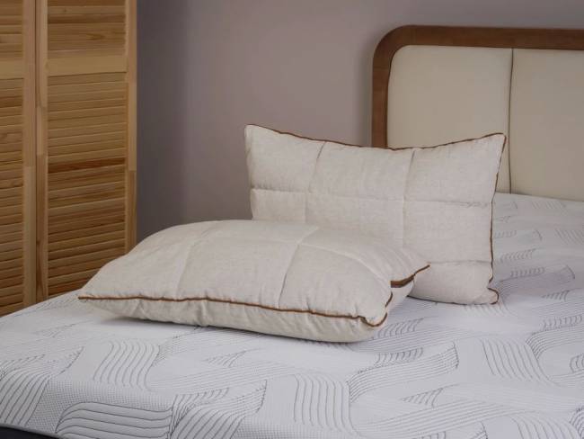 Подушка Flora Eucalyptus Maxi Подушка Flora Eucalyptus Maxi