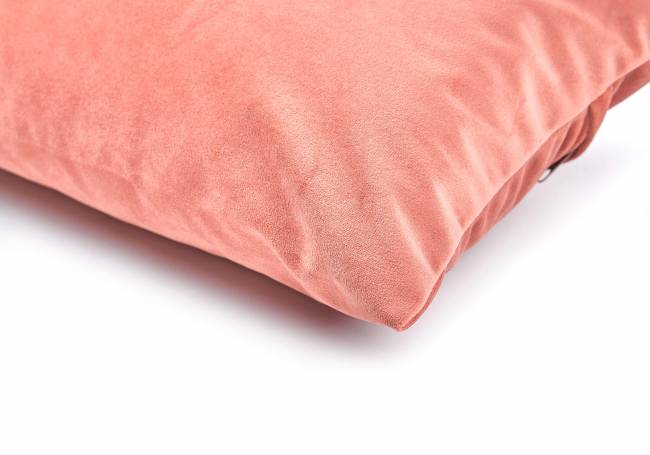 Декоративная подушка прямоугольная