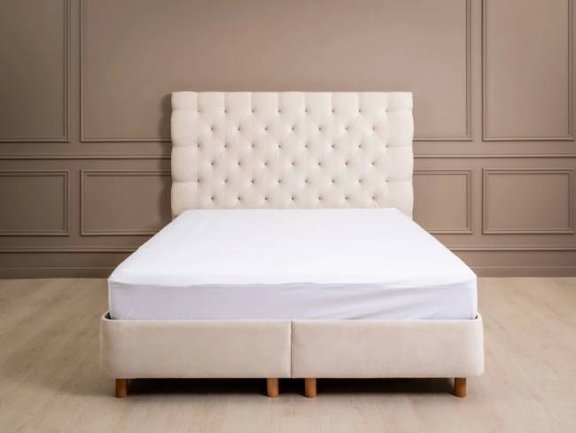 Защитный чехол Pure Plus Защитный чехол Pure Plus